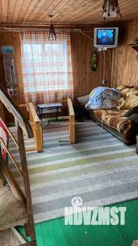 Дом 60м&sup2;, 2-этажный, участок 6 сот.  