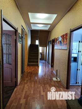 Дом 216м&sup2;, 2-этажный, участок 7 сот.  