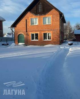 Дом 171м&sup2;, 2-этажный, участок 11 сот.  