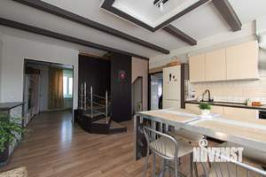 Дом 139м&sup2;, 2-этажный, участок 15 сот.  