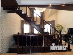 Коттедж 297м², 3-этажный, участок 12 сот.  