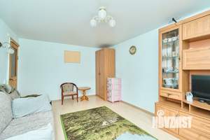 Дом 180м², 2-этажный, участок 12 сот.  