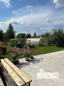 Дом 50м&sup2;, 2-этажный, участок 15 сот.  