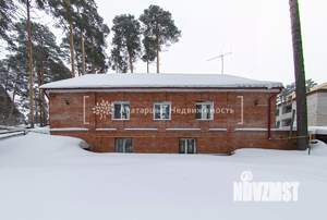 Дом 192м&sup2;, 2-этажный, участок 16 сот.  