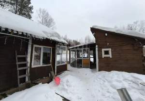 Дом 46м&sup2;, 2-этажный, участок 933 сот.  