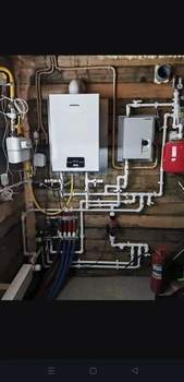 Дом 46м&sup2;, 2-этажный, участок 933 сот.  