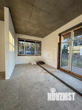 Дом 266м&sup2;, 2-этажный, участок 13 сот.  