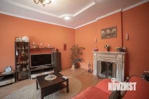 Коттедж 436м², 2-этажный, участок 20 сот.  