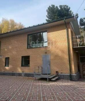 Дом 190м², 2-этажный, участок 12 сот.  