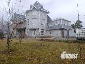 Дом 374м², 3-этажный, участок 10 сот.  