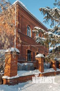 Дом 373м&sup2;, 2-этажный, участок 5 сот.  