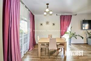 Дом 148м², 3-этажный, участок 6 сот.  