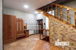 Дом 507м&sup2;, 3-этажный, участок 5 сот.  