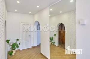 Дом 149м&sup2;, 2-этажный, участок 6 сот.  