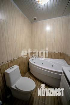 Дом 443м&sup2;, 2-этажный, участок 6 сот.  