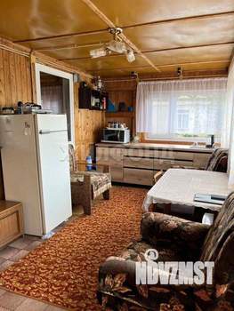 Дом 50м&sup2;, 2-этажный, участок 15 сот.  