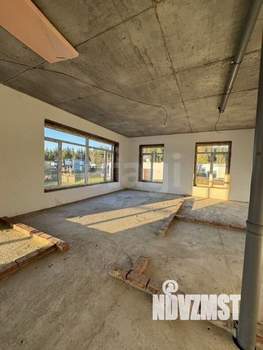 Дом 266м&sup2;, 2-этажный, участок 13 сот.  