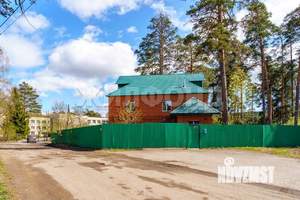 Коттедж 370м², 2-этажный, участок 9 сот.  