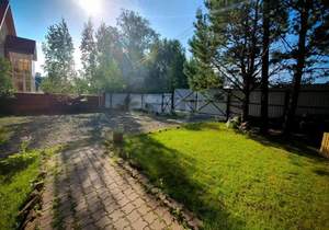 Дом 372м&sup2;, 3-этажный, участок 10 сот.  