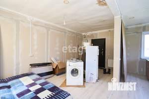 Дом 30м², 2-этажный, участок 9 сот.  