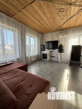 Дом 225м², 2-этажный, участок 8 сот.  