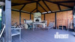 Дом 365м&sup2;, 2-этажный, участок 6 сот.  