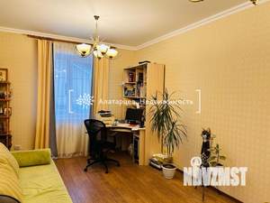 Дом 186м², 2-этажный, участок 10 сот.  