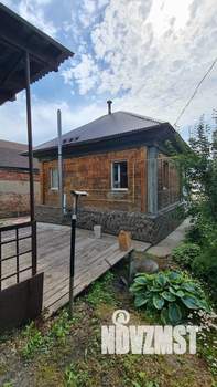 Дом 80м&sup2;, 2-этажный, участок 7 сот.  