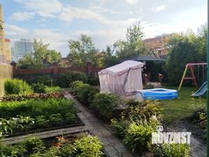 Коттедж 202м², 2-этажный, участок 6 сот.  