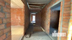 Дом 240м&sup2;, 2-этажный, участок 10 сот.  