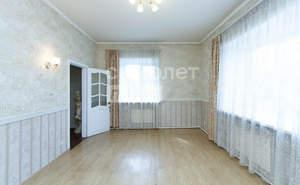 Дом 243м², 3-этажный, участок 5 сот.  