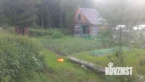 Дом 30м&sup2;, 2-этажный, участок 11 сот.  