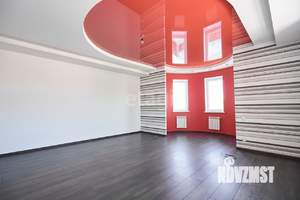 Коттедж 450м², 2-этажный, участок 10 сот.  