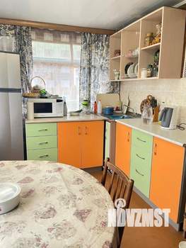 Дача 50м&sup2;, 2-этажный, участок 10 сот.  