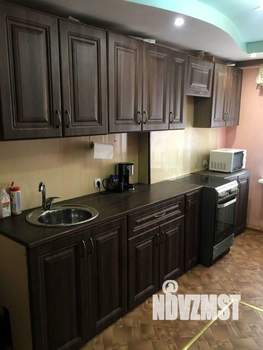 Дом 98м&sup2;, 2-этажный, участок 3 сот.  