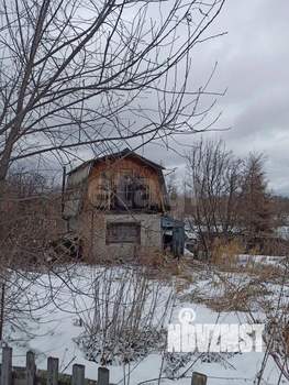 Дом 30м&sup2;, 2-этажный, участок 4 сот.  