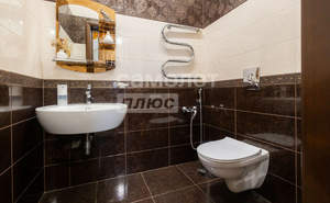 Дом 507м&sup2;, 3-этажный, участок 5 сот.  