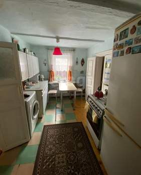 Дом 61м², 2-этажный, участок 5 сот.  