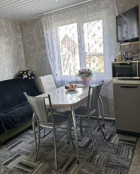 Дом 90м&sup2;, 2-этажный, участок 7 сот.  