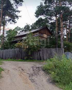 Дом 75м&sup2;, 2-этажный, участок 10 сот.  