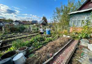 Дом 20м&sup2;, 2-этажный, участок 4 сот.  