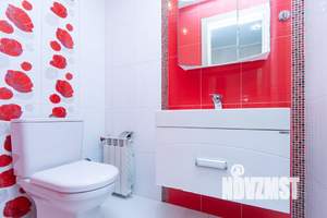 Дом 224м&sup2;, 2-этажный, участок 6 сот.  