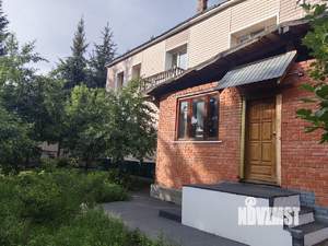 Коттедж 355м&sup2;, 2-этажный, участок 10 сот.  