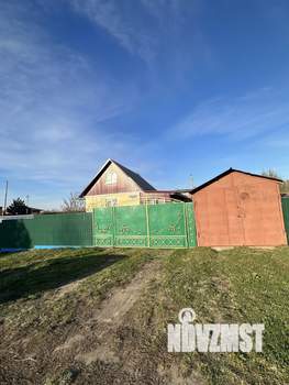 Дом 70м&sup2;, 2-этажный, участок 15 сот.  