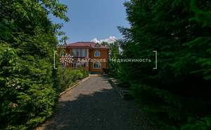 Дом 463м², 3-этажный, участок 8 сот.  