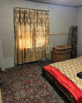 Дом 80м², 2-этажный, участок 10 сот.  