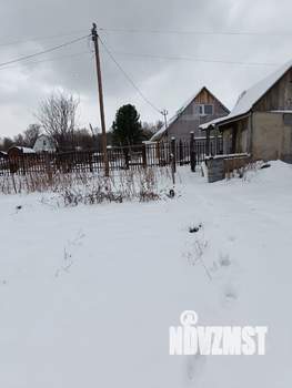 Дом 10м&sup2;, 2-этажный, участок 4 сот.  