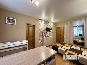 Таунхаус 240м², 4-этажный, участок 1 сот.  