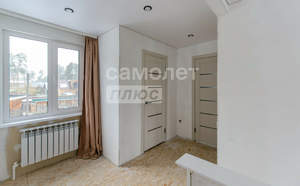 Дом 94м&sup2;, 2-этажный, участок 3 сот.  