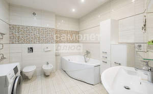 Дом 507м&sup2;, 3-этажный, участок 5 сот.  